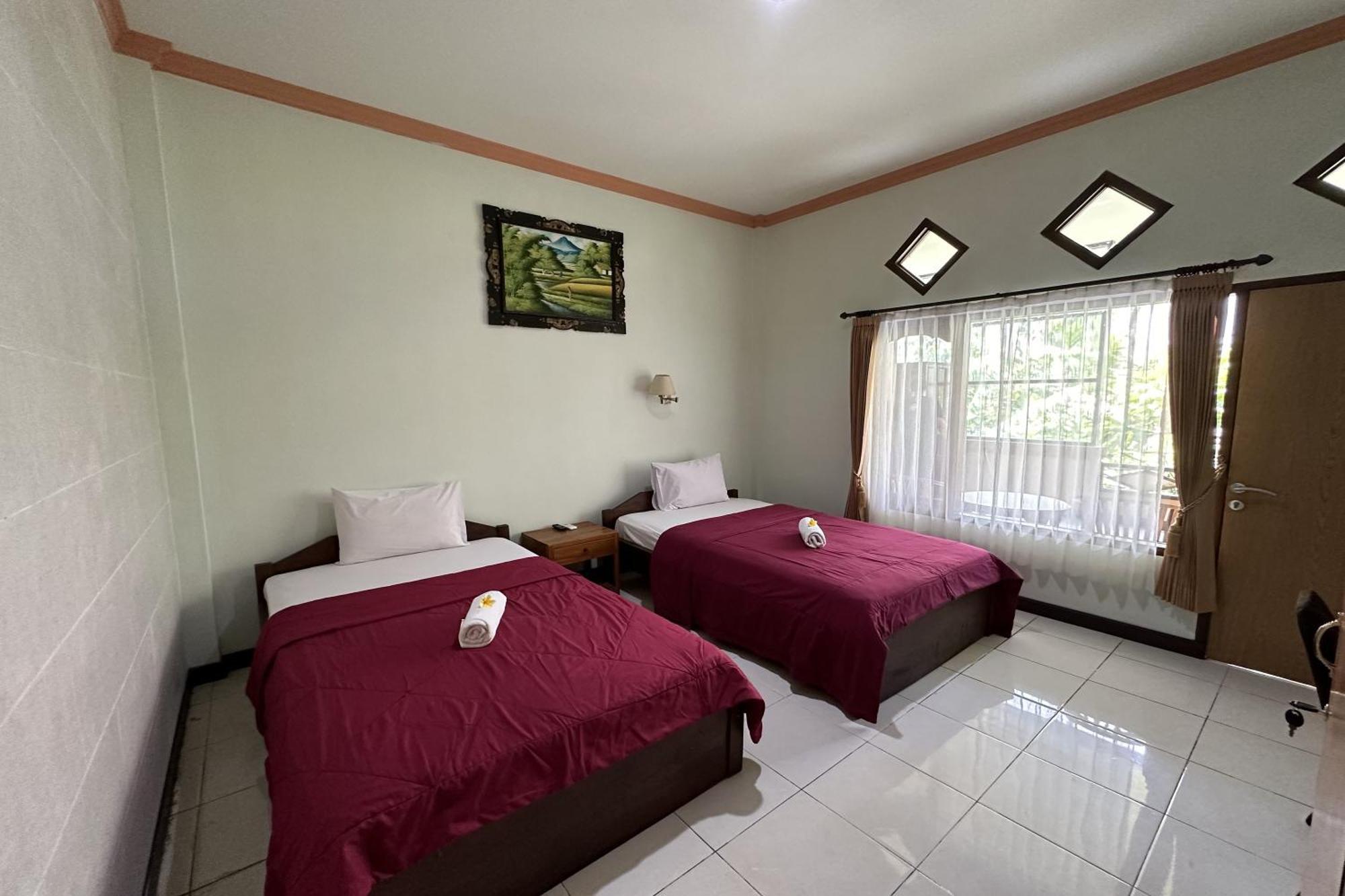 Taxa Raya Guest House Legian Eksteriør bilde